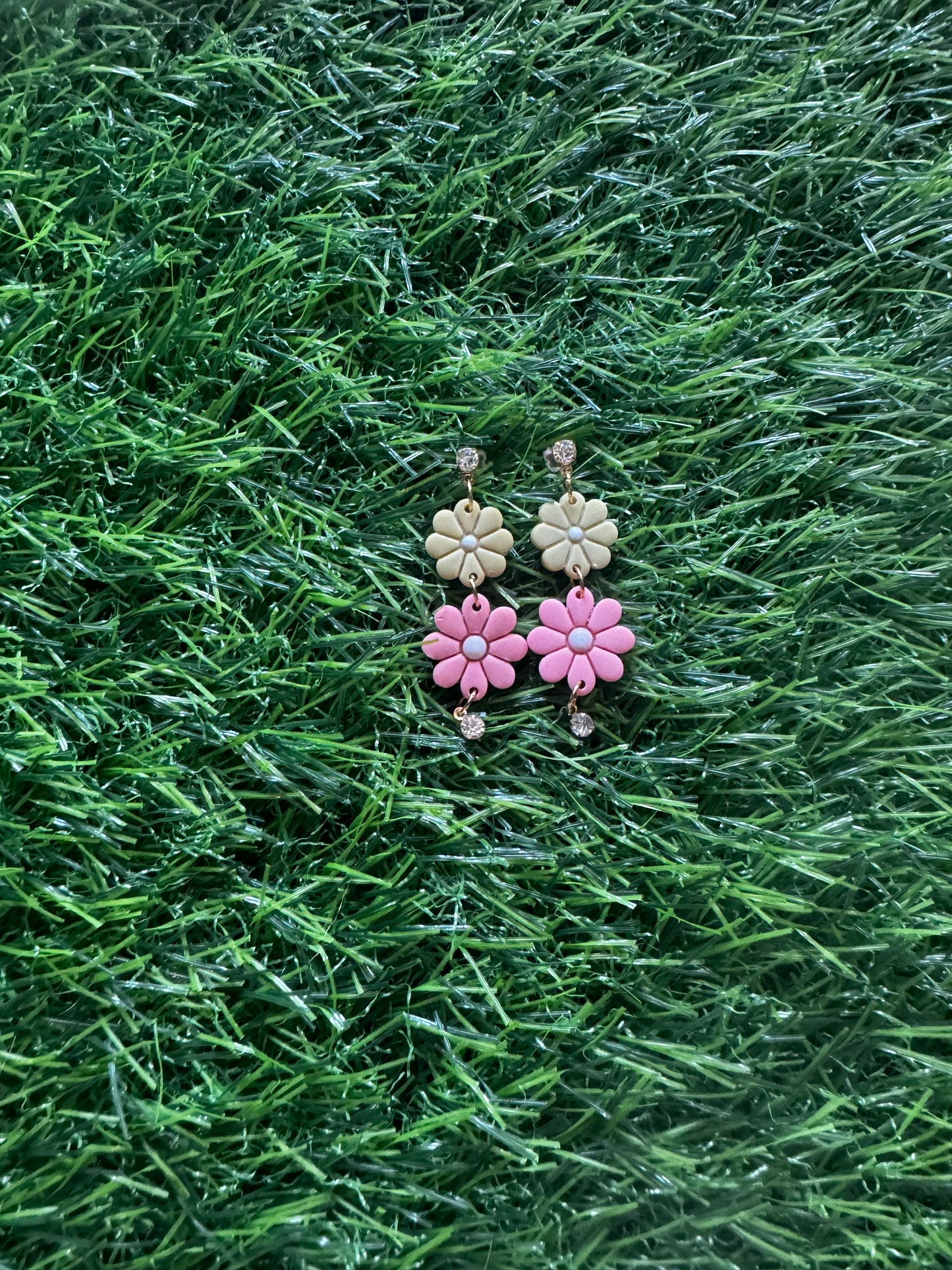 Double Daisy Dangle