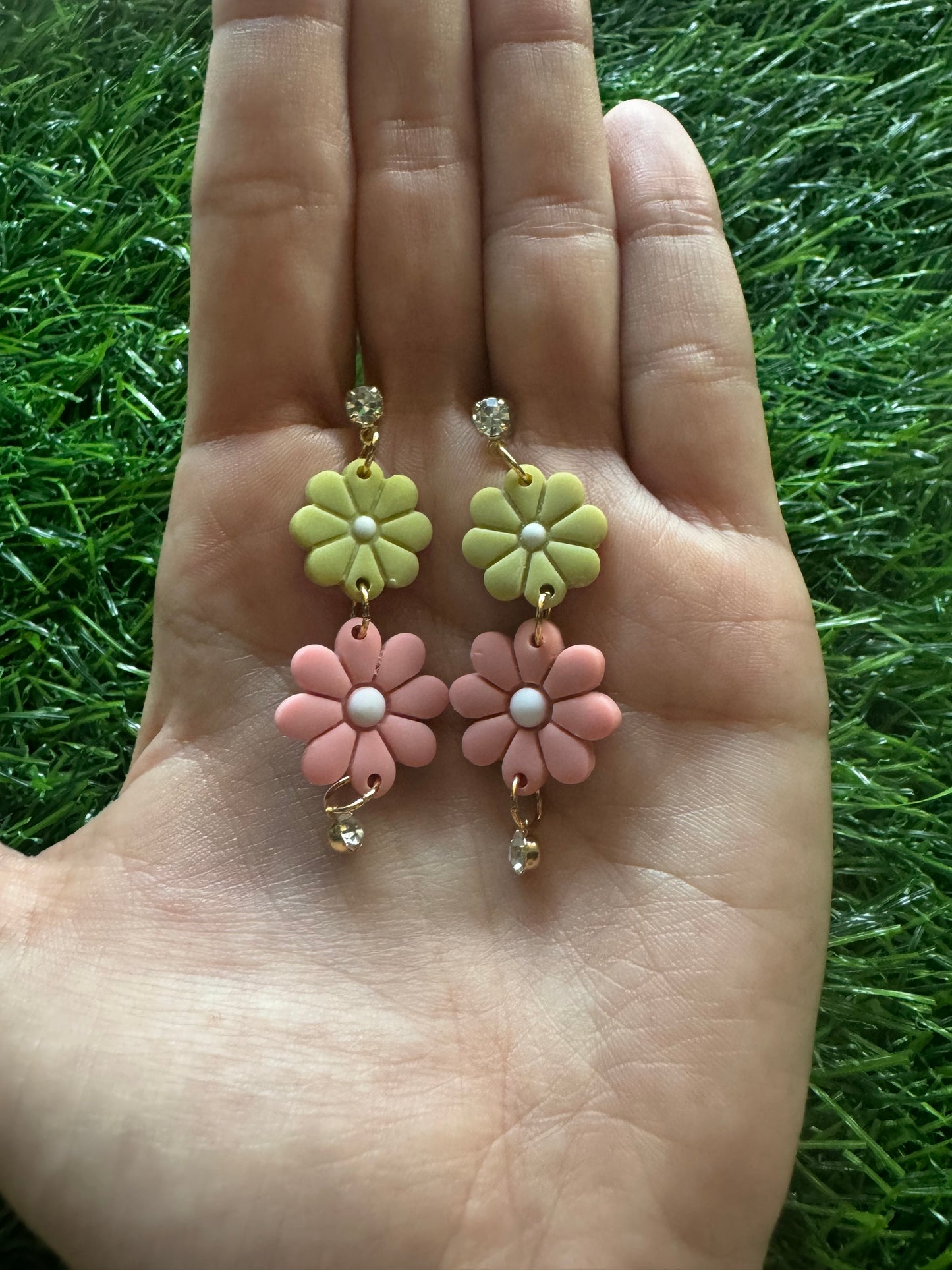 Double Daisy Dangle