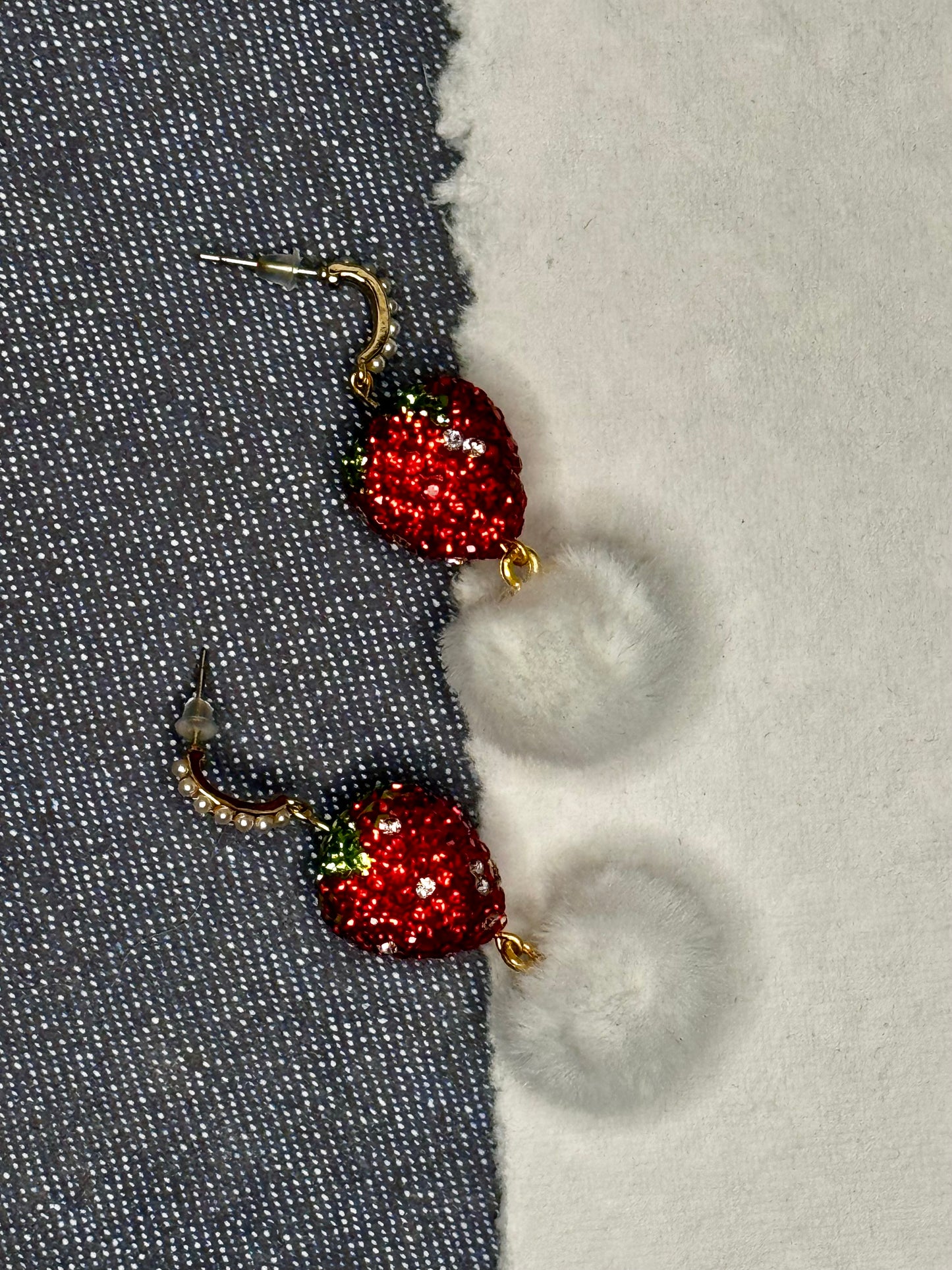 Strawberry Poofs