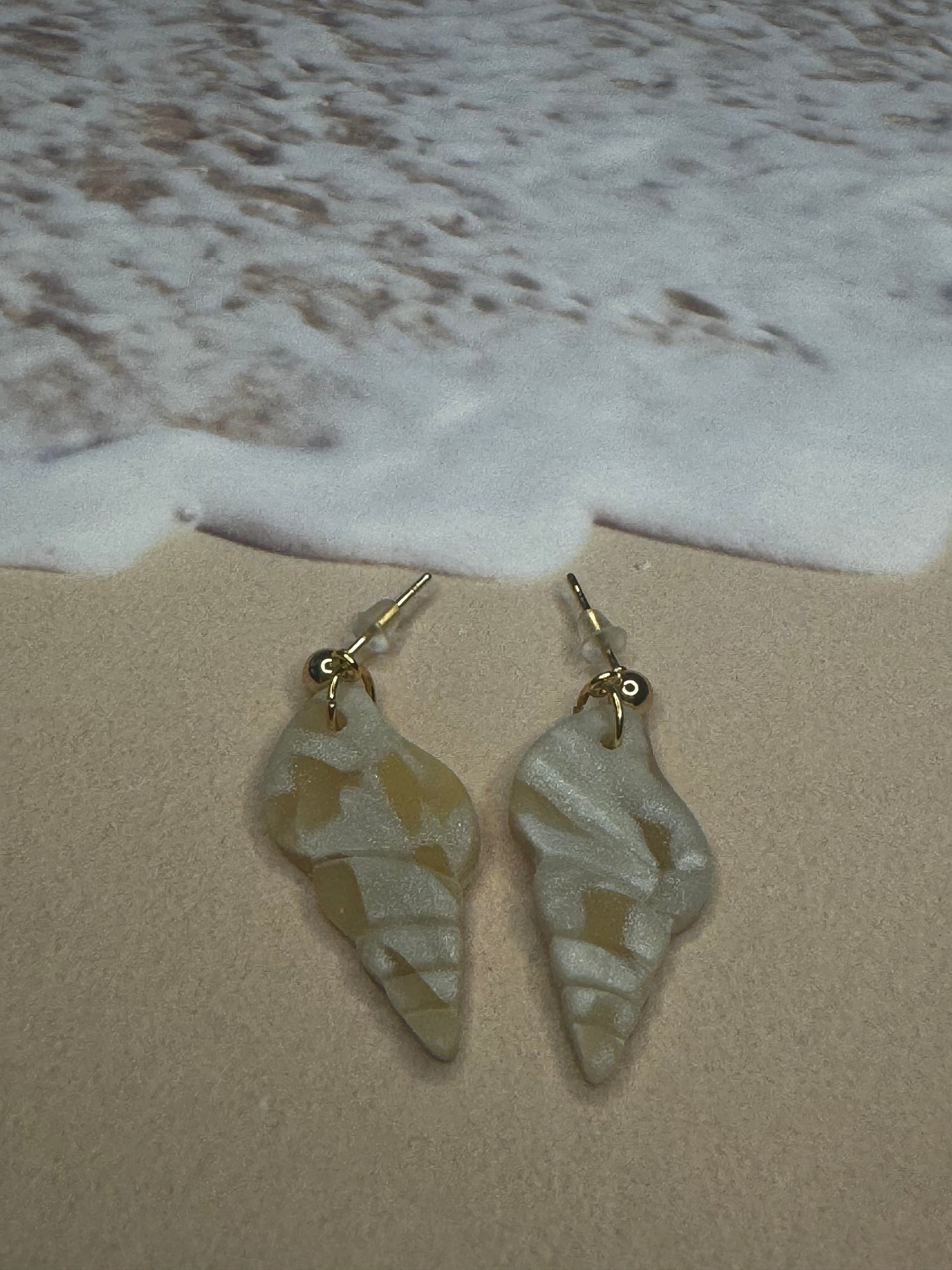 Shell Dangles